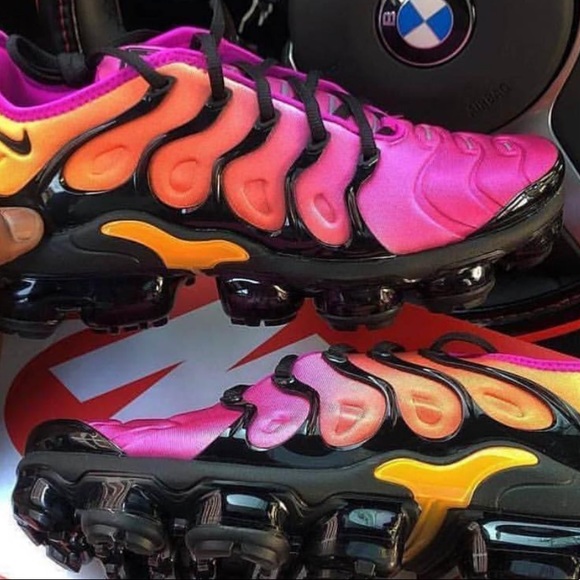 Meet your Posher, Tomeka - Picture 1 of 1